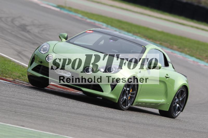 /Archiv-2022/58 30.08.2022 Caremotion  Auto Track Day ADR/Gruppe rot/35